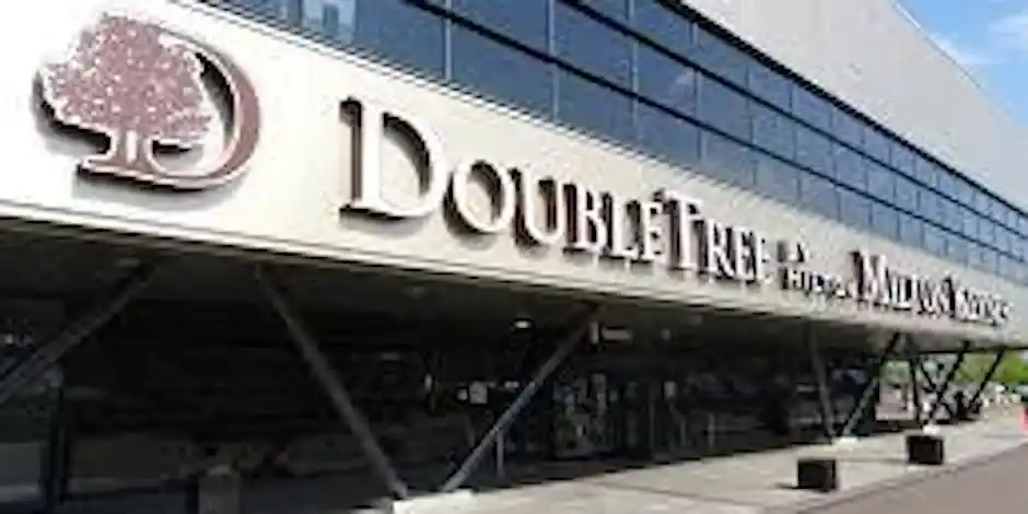 Collaborate Mk - Monthly Meet Up- Red Dot Bar - Double Tree