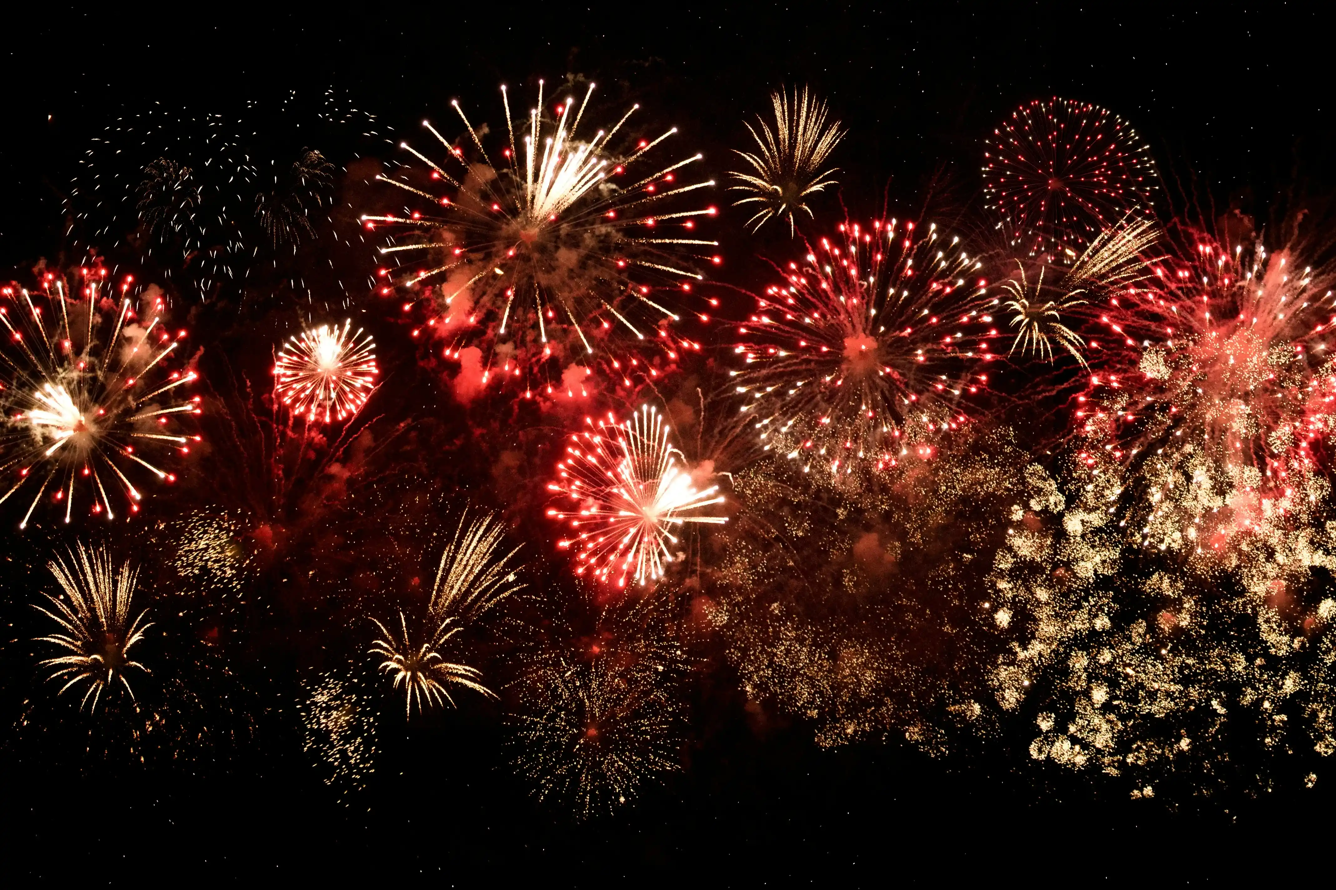 Steeple Claydon Fireworks At The Rec