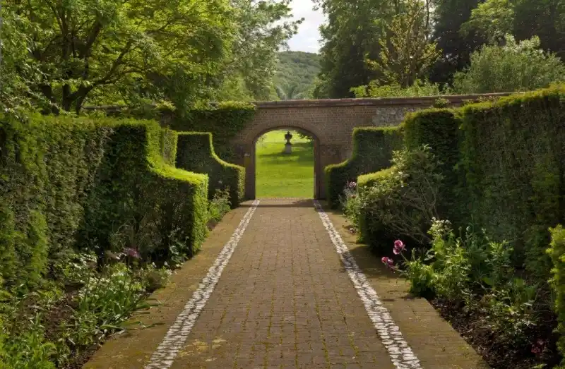 The Walled Garden, Wormsley - National Open Gardens