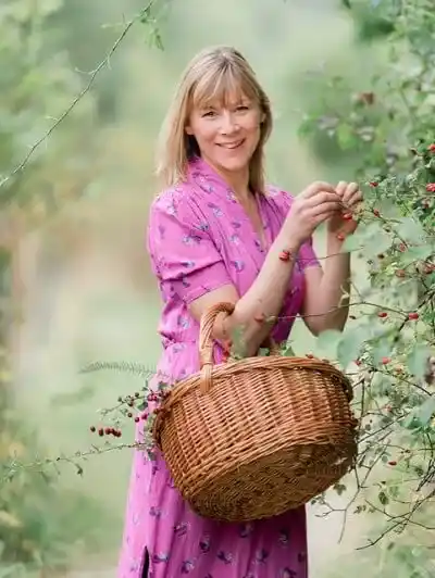 Valentine’s Day & The Herbal Heart: History, Folklore & Tasting Evening