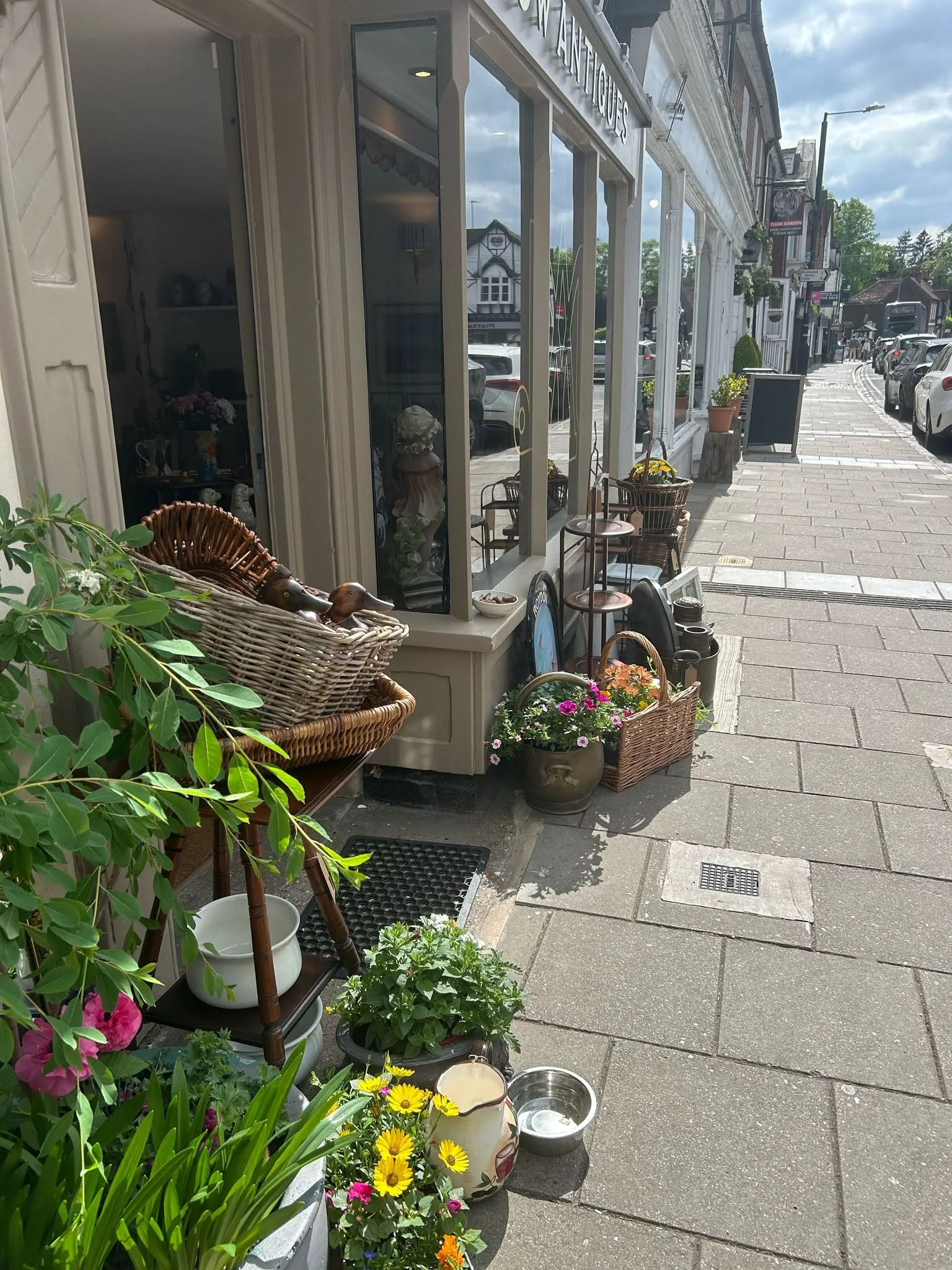 Marlow Antiques