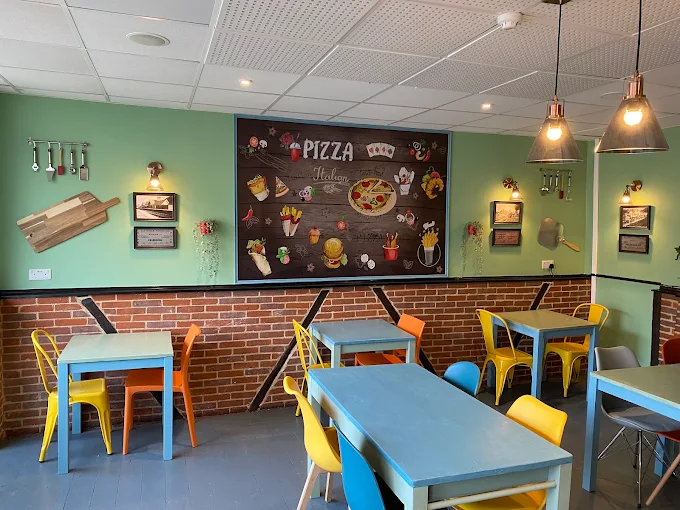 The Pizza Station Cafe